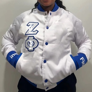 Veste universitaire blanche de sororité avec bordure bleue et logo Zeta brodé sur le devant, style preppy, coupe classique, pour l'automne - Product Image 1