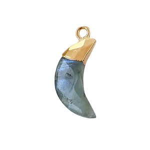 Croissant forme 925 argent Sterling plaqué or Labradorite pierre précieuse enfants bricolage fête bijoux beaux pendentifs breloques en gros - Product Image 1