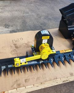Mini-excavatrice sur chenilles SWE35UF 4100 kg à succès avec garantie d'un an et composants KYB - Product Image 4