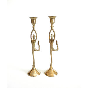 Portavelas modernista de latón de diseño antiguo, Juego de 2, producto de regalo ornamental más vendido utilizado en el artículo de decoración de la sala de estar - Product Image 1