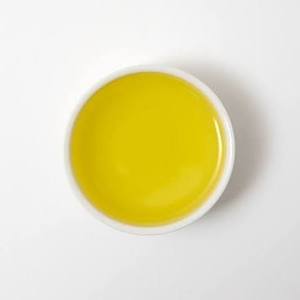 Bienvenue dans notre huile de tournesol fractionnée raffinée 99.9% pureté grade une qualité d'exportation française - Product Image 1