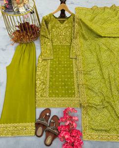 ชุดผ้าไหมพิมพ์ลาย plazzo & ชุดปาร์ตี้ - Product Image 4