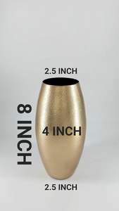 Pièce de décoration intérieure finie mate Article de décoration de maison parfait pour le salon Vase à fleurs artistique pour le salon - Product Image 2