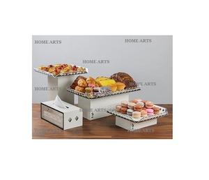 Juego de 4 soportes de pastel de madera y acrílico de diferentes tamaños con soporte de pañuelos para uso en hoteles y restaurantes - Product Image 1