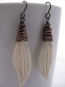 เครื่องประดับแฟชั่นสำหรับผู้หญิงต่างหูรูปกระดูกควายโบราณทำด้วยมือจากกำไลข้อมือสีขาวทองอินเดีย - Product Image 4