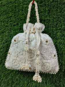 Mini bolso Potli de diseñador para mujer, bordado de perlas multicolor, cierre de cordón de alta calidad, regalo de fiesta de boda, moda india - Product Image 3