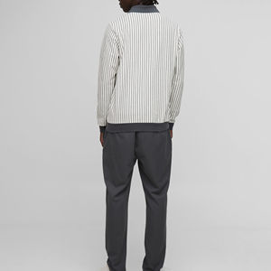 Camiseta de Rugby Polo para Hombre, 100% Algodón, Personalizable, Color Mostaza Sólido, Cuello en Contraste, Diseño Ecológico, Teñido Liso - Product Image 5