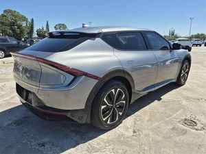 Kia EV6 Wind 2024 Usado, Tracción Trasera, Volante a la Izquierda, Asientos de Cuero, Cámara Trasera, Excelente Estado - Product Image 3