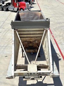 Remorque à benne basculante pivotante, remorque à plateau, remorque utilitaire et de transport à vendre - Product Image 2