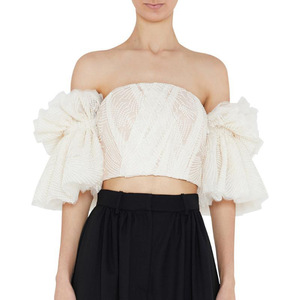 Top Corto Transparente Ocstrade 2022 para Mujer, Top Corto sin Tirantes, <span class=keywords><strong>Camisa</strong></span> <span class=keywords><strong>Blanca</strong></span> Sexy de Moda, Top Corto con Hombros Descubiertos, Bordado, Manga Abullonada - Product Image 6