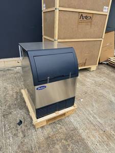Factory Supply Commercial Crescent <b>Ice</b> Machine Stainless Steel <b>Countertop</b> <b>Ice</b> Cube <b>Maker</b> - Product Image 1
