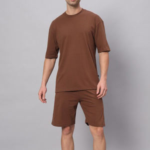 Ensemble de t-shirts de haute qualité pour hommes, ensemble d'été à manches courtes de couleur unie, nouveau design personnalisé - Product Image 1