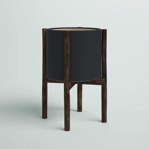 Jardinière en bois triangulaire de style moderne de haute qualité avec support en métal pour jardin extérieur et décoration intérieure Pots de fleurs et jardinières - Product Image 4