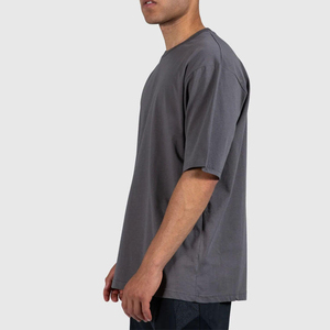 Prix de gros personnalisé Logo T-shirt uni à demi-manches pour hommes T-shirts unisexe à manches courtes coupe ajustée - Product Image 5