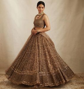Designs traditionnels indiens fils avec séquence de travail nuptiale Lehenga Choli pour l'occasion de mariage de l'Inde - Product Image 5