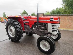Tractor agrícola de 75HP bastante usado en stock/Maquinaria agrícola Massey Ferguson 175 disponible para la venta - Product Image 2
