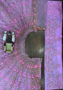 Tenue de mariage pour femmes de style indien pakistanais Lehenga Choli Dupatta Blouse Broderie Travail Conçu Traditionnel Indien - Product Image 4