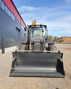 Case 695 ST Retroexcavadora usada - Product Image 3