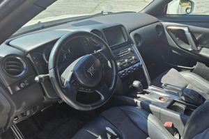 Nissan GT-R Premium 2015 USADO con Volante a la Izquierda/Derecha - Product Image 5