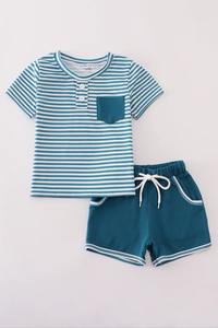 Conjunto de Pantalones Cortos con Bolsillos y Rayas Color Verde Azulado para Niños Honeydew, Estilo Casual Elegante, Rayas Audaces para las Aventuras Diarias de los Niños (Spandex/Algodón) - Product Image 3