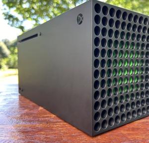 Consola Xbox Series X de Microsoft 100% Auténtica y ORIGINAL, 1 TB + 2 Controles y 2 Juegos Gratis con Auriculares, Xbox Series X - Product Image 1