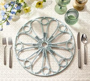 แผ่นรองจานไม้ไผ่สีเขียวมิ้นท์สไตล์เรียบง่าย ขนาด 13 นิ้ว ดีไซน์ใหม่ - Product Image 1