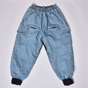 Pantalones holgados de esquí para hombre y mujer de fabricante personalizado, pantalones de esquí de nieve ajustados de estilo holgado cargo transpirables con salidas de aire de talla grande - Product Image 1