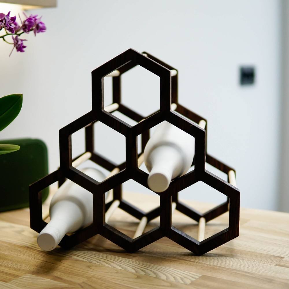 สีน้ำตาล