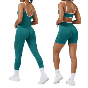 Color Block Seamless 2 piezas Conjuntos de entrenamiento de yoga Hidden Scrunch Shorts Leggings y Crop Top Gym Athletic Clothing Set - Product Image 6
