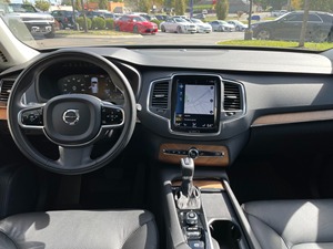 Mejor proveedor para la venta caliente bastante usado 2021 V _ olvo XC90 Momentum SUV bastante usado - Product Image 2