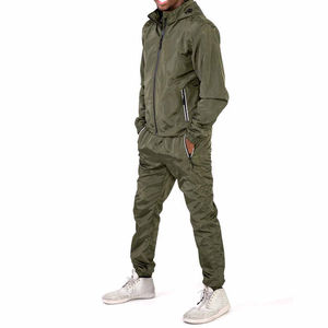 Ensemble coupe-vent à capuche, nouvelle arrivée 2025 |   Survêtement d'hiver léger de haute qualité 100% nylon |   Ensemble veste à cordon de serrage et pantalon de jogging - Product Image 3