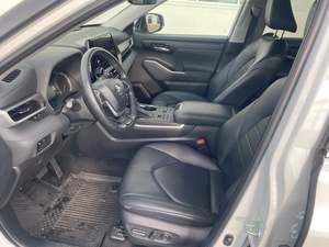 Toyota Highlander XLE AWD 2023 neuve/d'occasion - Product Image 5