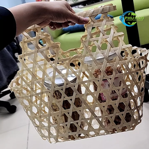 Panier cadeau en bambou naturel multi-usages durable, réutilisable et parfait pour les paniers de fruits, les pique-niques ou le rangement de la décoration intérieure - Product Image 6
