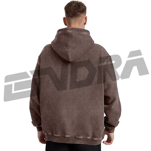 Sudadera con capucha extragrande de color marrón camel, transpirable, diseñada para mayor comodidad, estilo urbano, uso diario informal, tejido suave, corte relajado. - Product Image 3