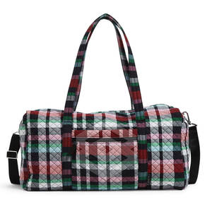 Bolsa de Lona de Gran Capacidad y Alta Calidad, Cierre de Cremallera, Poliéster Ligero y Ecológico para Viajes, Deportes y Gimnasio, Pakistán - Product Image 1