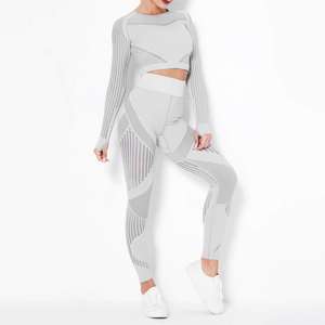 Haute qualité femmes séchage rapide coupe-vent Fitness sport soutien-gorge Leggings ensemble respirant deux pièces Yoga tenue cordon de serrage - Product Image 3