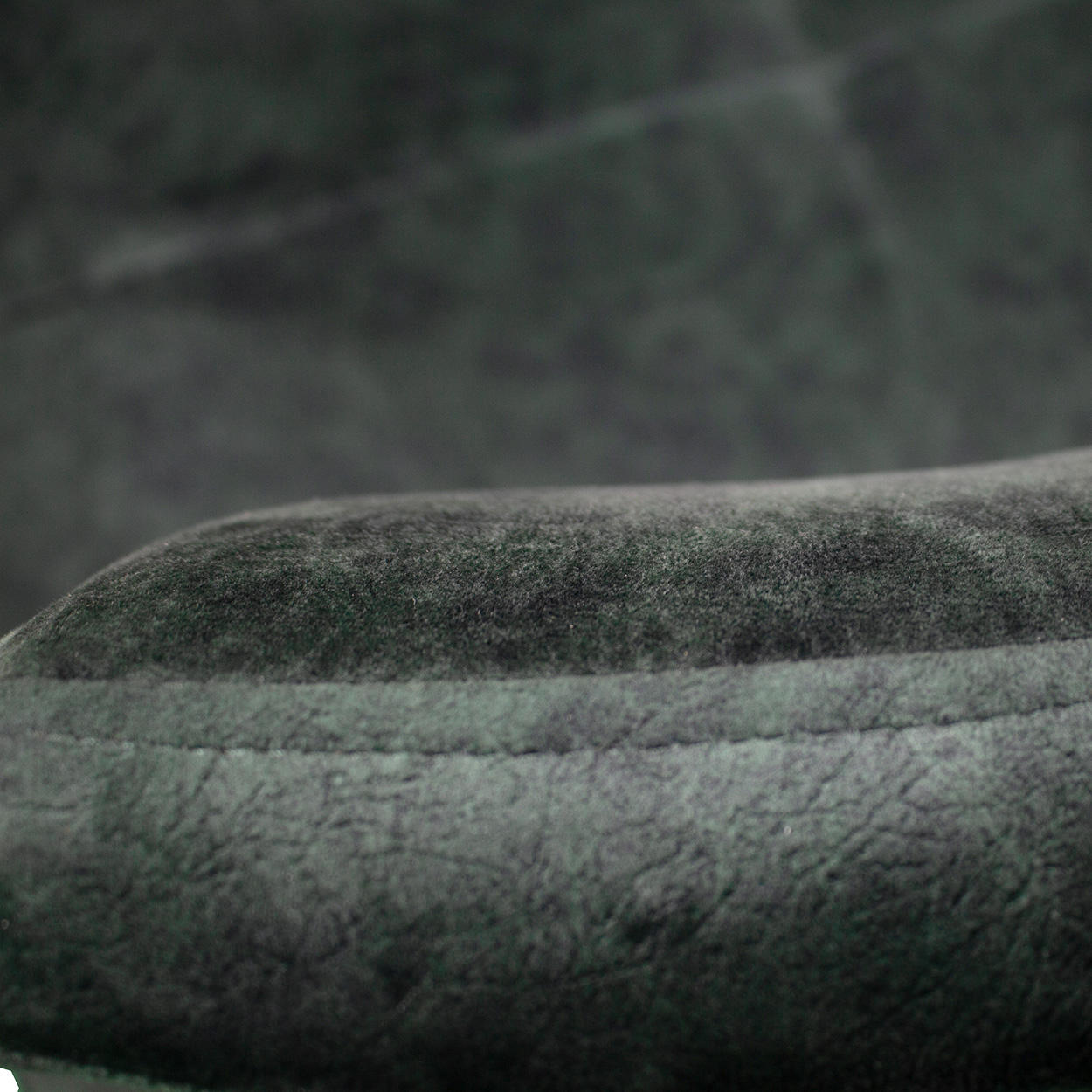 สีเขียว