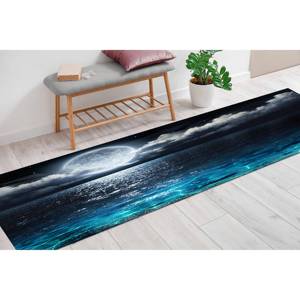 Tapis imprimé Lune au-dessus de la mer - Tapis antidérapant style ferme, avec poils doux - Product Image 5
