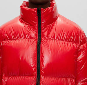 Veste d'hiver imperméable à capuche avec logo sur le devant en toile de polyester/coton, veste matelassée pour homme de haute qualité - Product Image 3