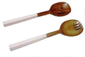 Ensemble de 2 Cuillères à Salade en Acacia, Écologiques, Lavables au Lave-Vaisselle, Ustensiles de Cuisine, Fabriqués en Inde - Product Image 3
