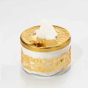 Pieza Decorativa Árabe Moderna con Intrincado Patrón Islámico y Construcción Metálica Refinada - Product Image 3