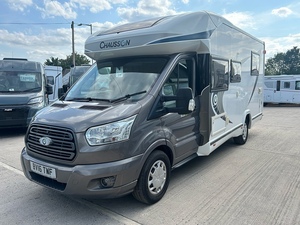 Autocaravana de Lujo Todoterreno, Camioneta RV con Una Habitación, Techo Ajustable, Furgoneta Convertida en Venta - Product Image 5