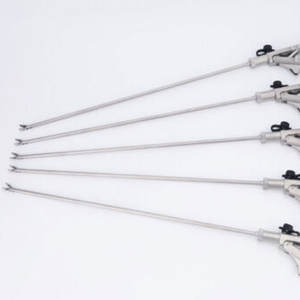 Juego de fórceps quirúrgicos médicos de alta calidad tipo J & J de portaagujas laparoscópico en acero inoxidable alemán de alta calidad - Product Image 4