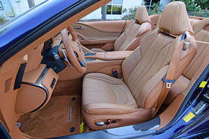 Lexus LC 500 Convertible USADO Y DURADERO de 2023 - Product Image 2