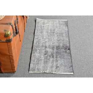 พรมตุรกีขนาดเล็ก 1.4x3.1 ฟุต สีเทาดำลายพราง ทำจากขนสัตว์ - Product Image 1