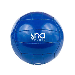 Balones de fútbol gaélico de calidad profesional con peso equilibrado para práctica y juego. - Product Image 3