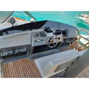 Posillipo Martinica 42 Cruceros Especiales de Cabina 1978 2x375 CV 12.80x4.27m - Product Image 2