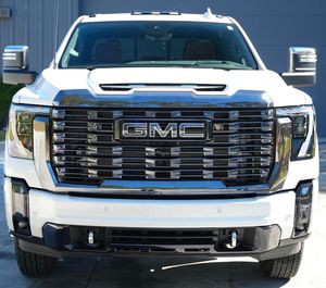 2024G-M C Sie-rra 3500HD Denali Ultimate CAB 4x4 Dura-MAX V8ดีเซลเทอร์โบ4WD ล้อหลังคู่ - Product Image 1
