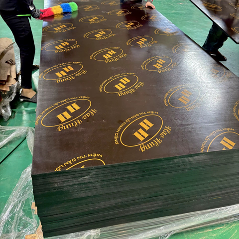 High Quality Eco-Friendly 18mm Black Film Faced Plywood Sheet Wrap-Resistant 12mm Thickness Directly From Vietnam Manufacturer