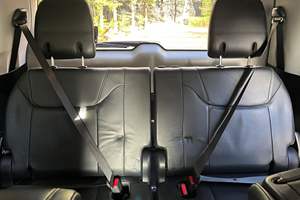 Lexus LX 570 V8 4x4 de 2014, occasion, très bon état, équipement de luxe, peu modifié - Product Image 5